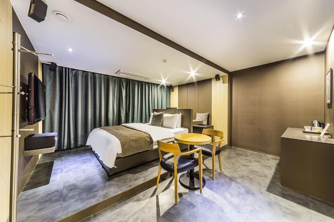 Jbis Hotel Uijeongbu Esterno foto