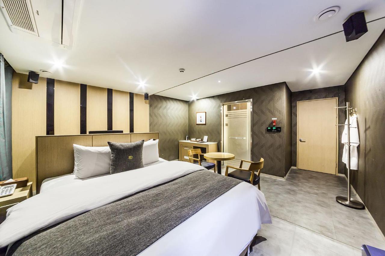 Jbis Hotel Uijeongbu Esterno foto