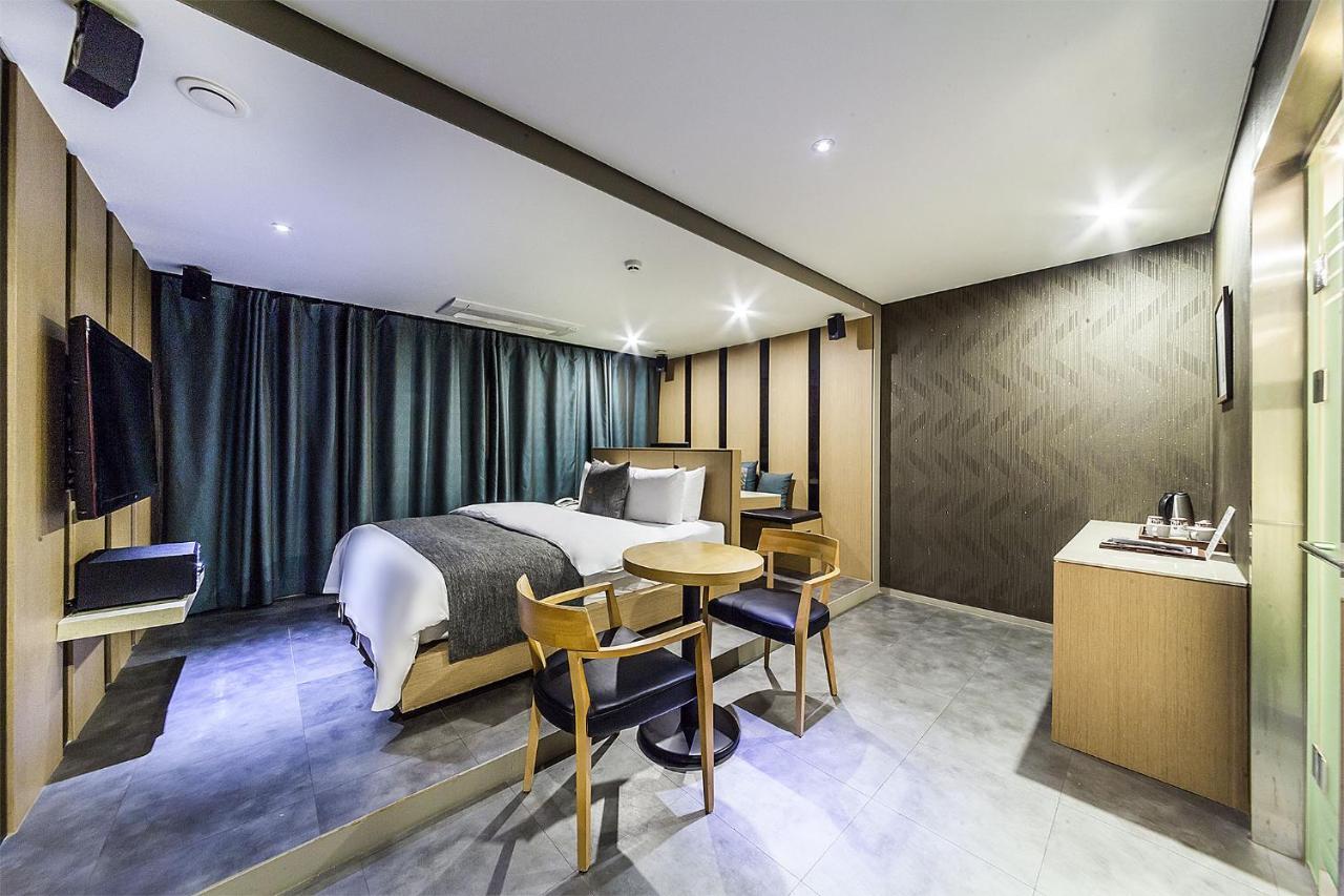Jbis Hotel Uijeongbu Esterno foto